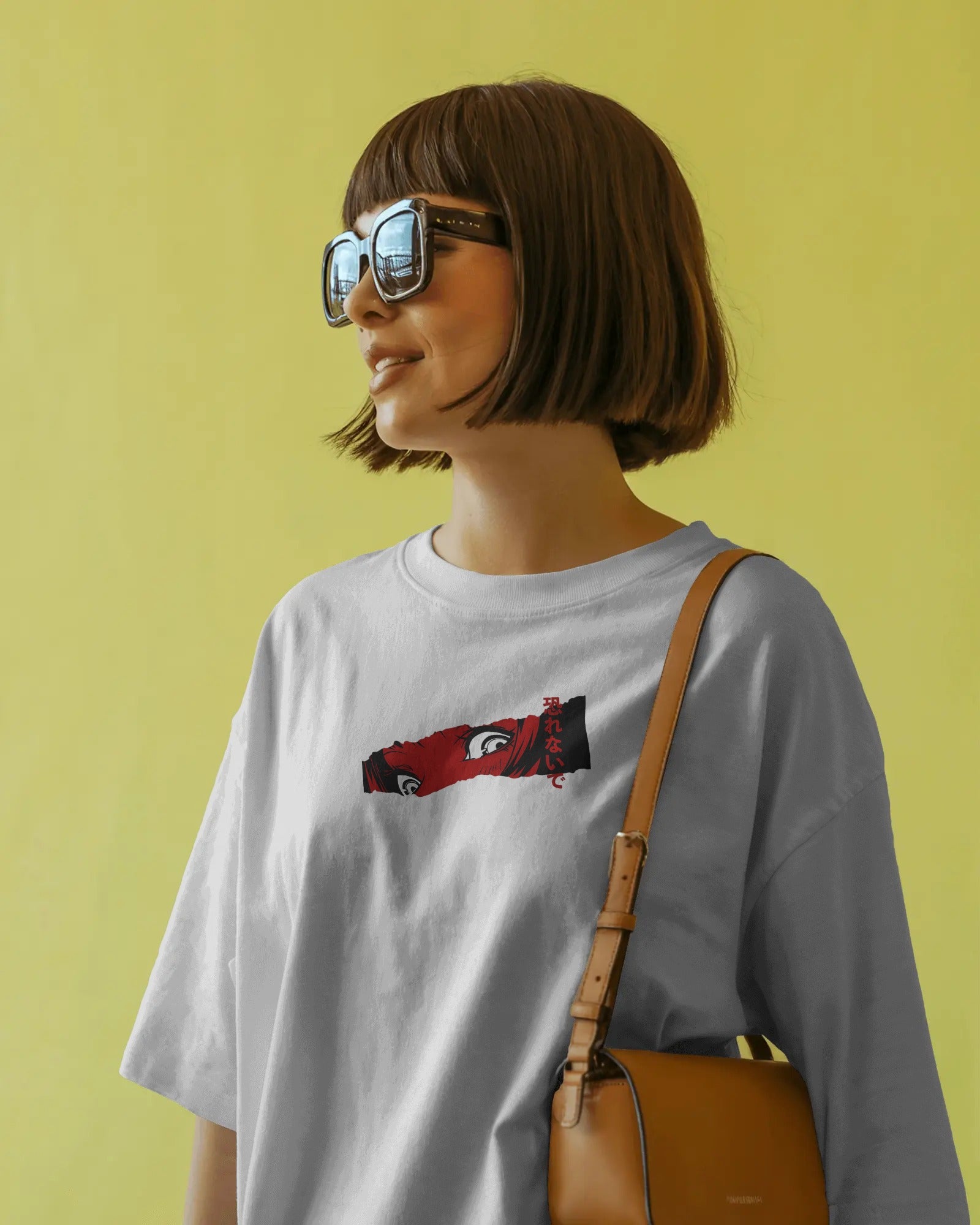 Don’t Look Away – Oversized Graphic Tee